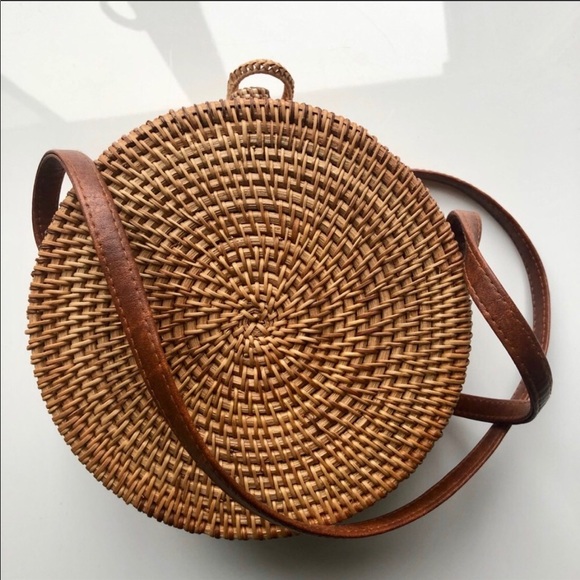 Boho Chic Rattan Bag - Picture 5 of 5